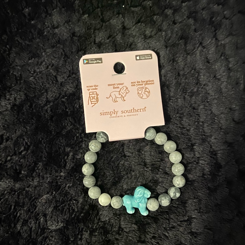 Simply Southern Gray and Blue Beaded Bracelet